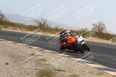 media/Apr-10-2022-SoCal Trackdays (Sun) [[f104b12566]]/Turn 3 Inside (1150am)/